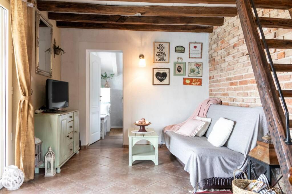 Holiday Home Parma ชิเบนิก ภายนอก รูปภาพ
