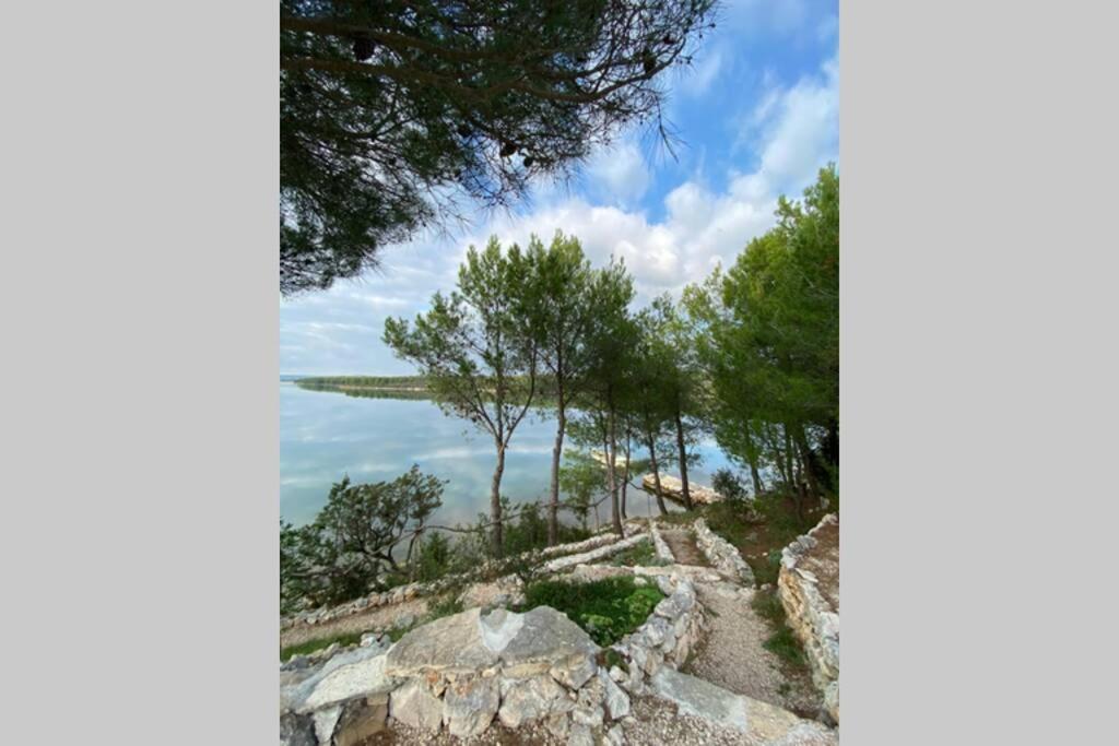 Holiday Home Parma ชิเบนิก ภายนอก รูปภาพ