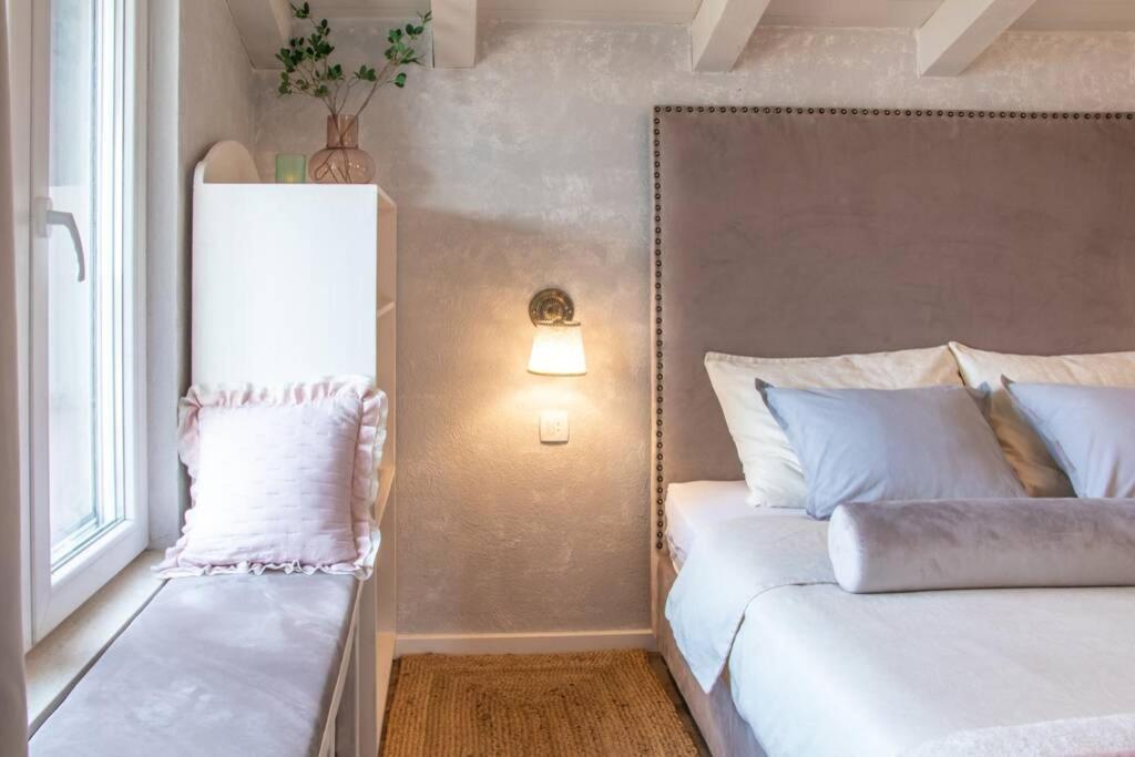 Holiday Home Parma ชิเบนิก ภายนอก รูปภาพ